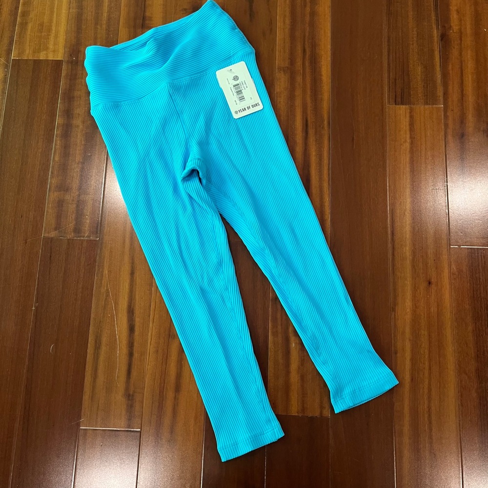 Year of Ours Capri Leggings Pisces Blue Ribbed Pants Active New NWT Size XS